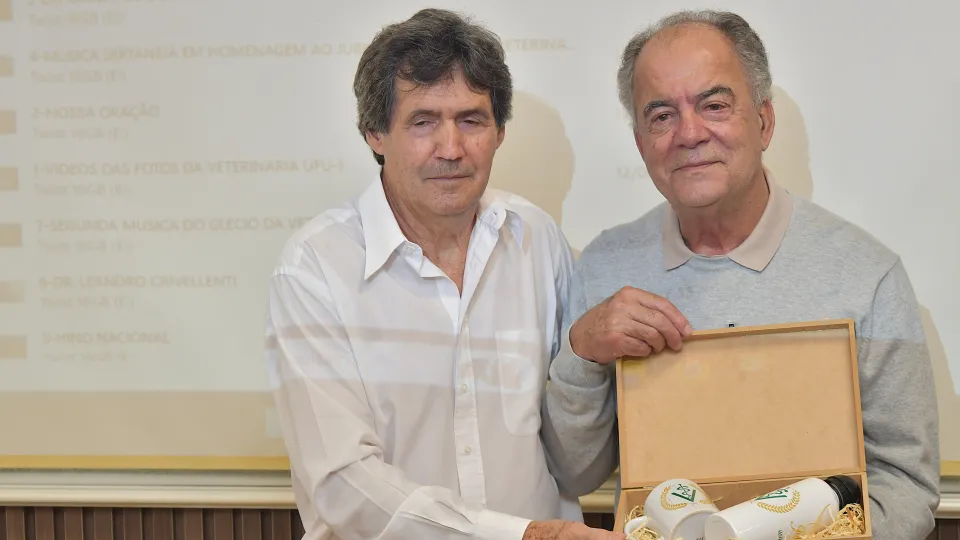 50 anos da formatura da primeira turma de Medicina Veterinária UFU (Milton Santos)