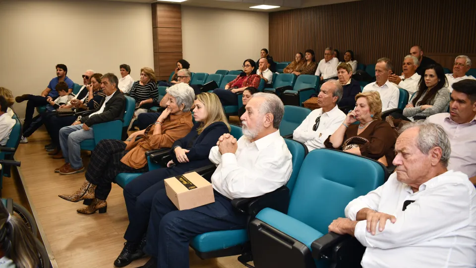 50 anos da formatura da primeira turma de Medicina Veterinária UFU (Milton Santos)