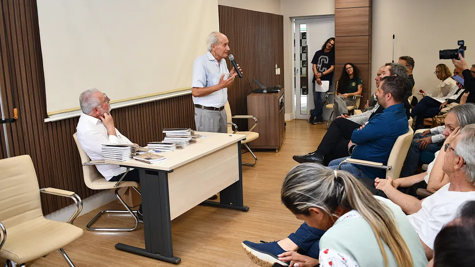 50 anos da formatura da primeira turma de Medicina Veterinária UFU (Milton Santos)