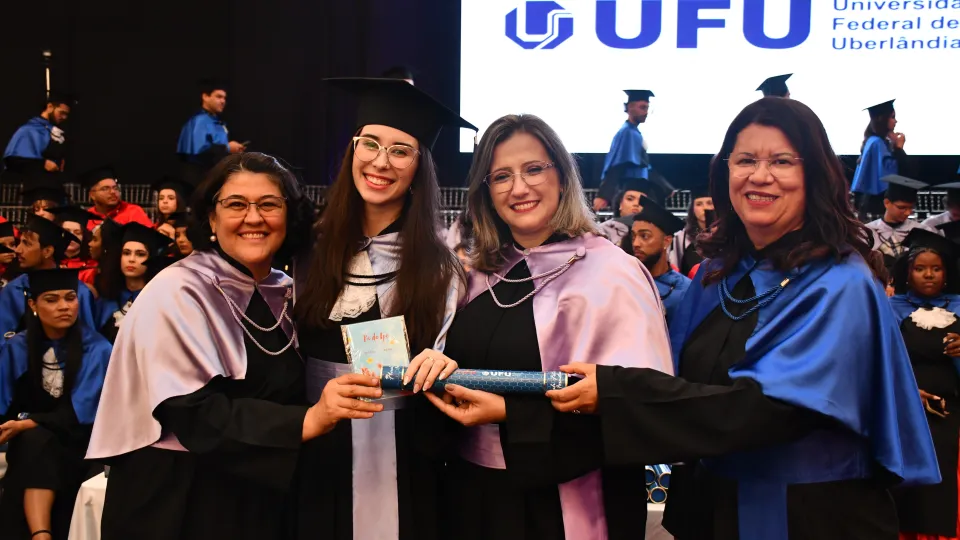 Colação de grau 2025/02: Uberlândia (Turno manhã) (Fotos: Milton Santos)