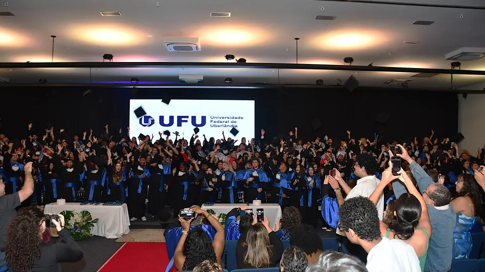 Colação de grau 2025/02: Uberlândia (Turno manhã) (Fotos: Milton Santos)