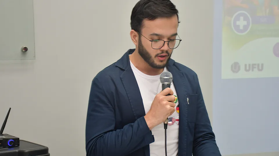 Ciclo de Debates "Ressignificar para a Equidade: Políticas Públicas de Saúde e Interseccionalidades em Debate"