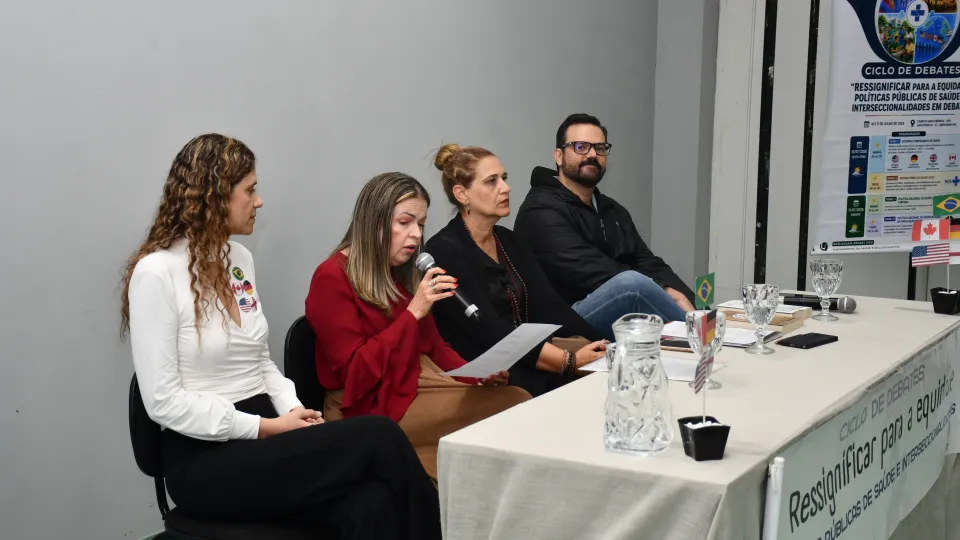 Ciclo de Debates "Ressignificar para a Equidade: Políticas Públicas de Saúde e Interseccionalidades em Debate"