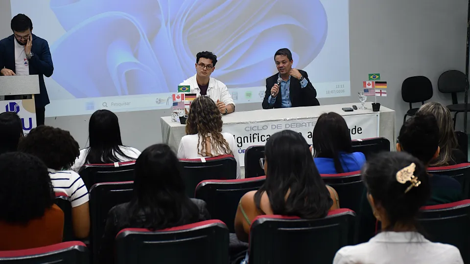 Ciclo de Debates "Ressignificar para a Equidade: Políticas Públicas de Saúde e Interseccionalidades em Debate"