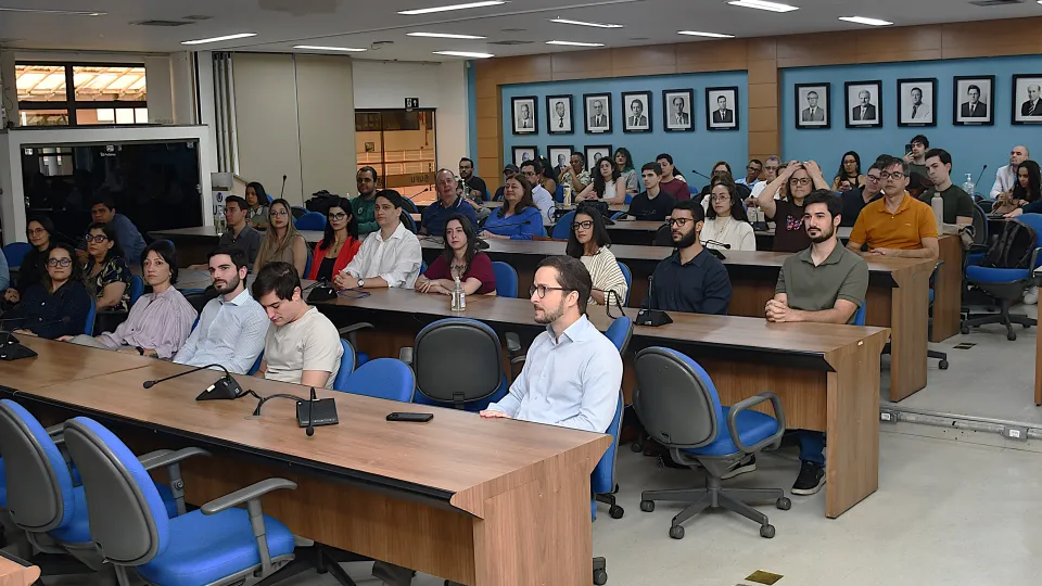 Posse dos novos técnicos e docentes da UFU 