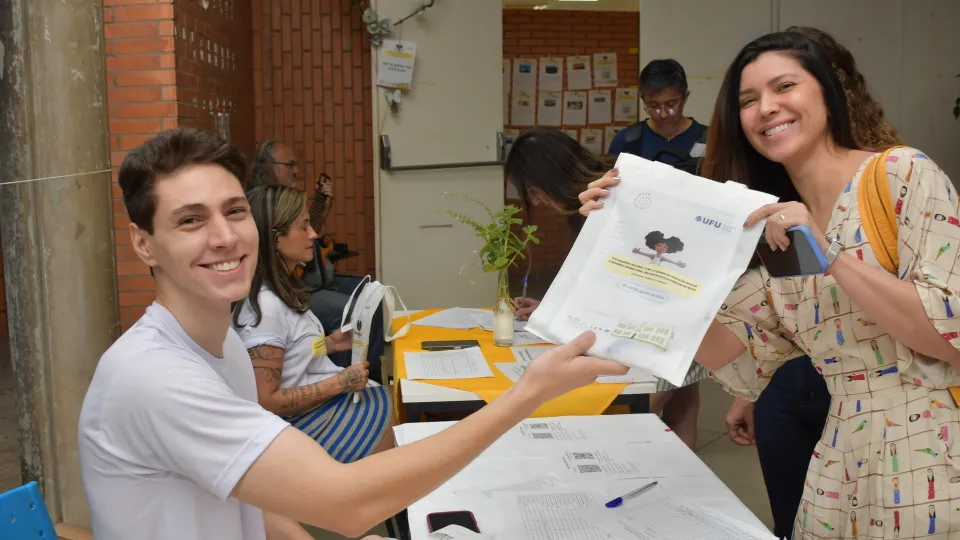 XVII Seminário Nacional "O Uno e o Diverso na Educação Escolar " e II Seminário Internacional 200 anos de Escolas Públicas no Brasil (Foto: Milton Santos) 