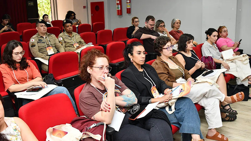 Abertura do IV Simpósio sobre Feminicídios: Memórias, Pactos e Ações contra o Feminicídio (Foto: Milton Santos) 