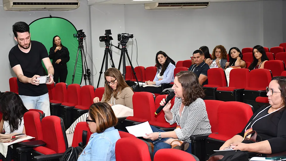 Abertura do IV Simpósio sobre Feminicídios: Memórias, Pactos e Ações contra o Feminicídio (Foto: Milton Santos) 
