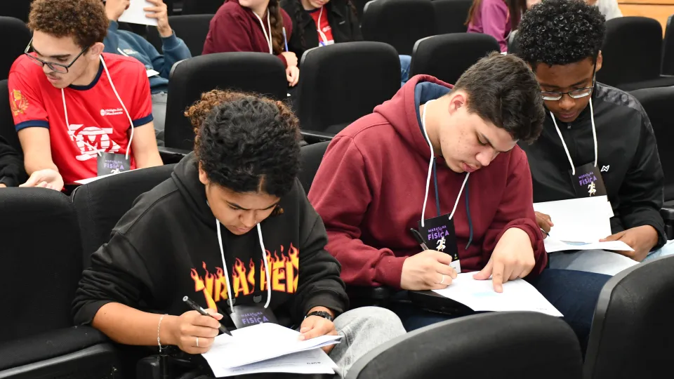 II Maratona de Física do Ensino Médio de Uberlândia. (Foto: Milton Santos)