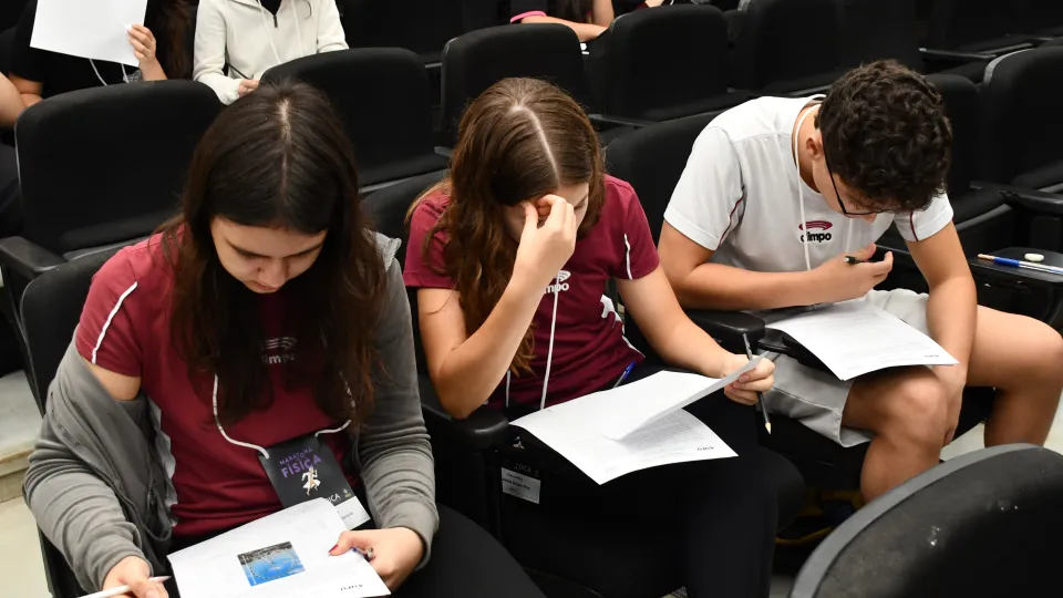 II Maratona de Física do Ensino Médio de Uberlândia. (Foto: Milton Santos)