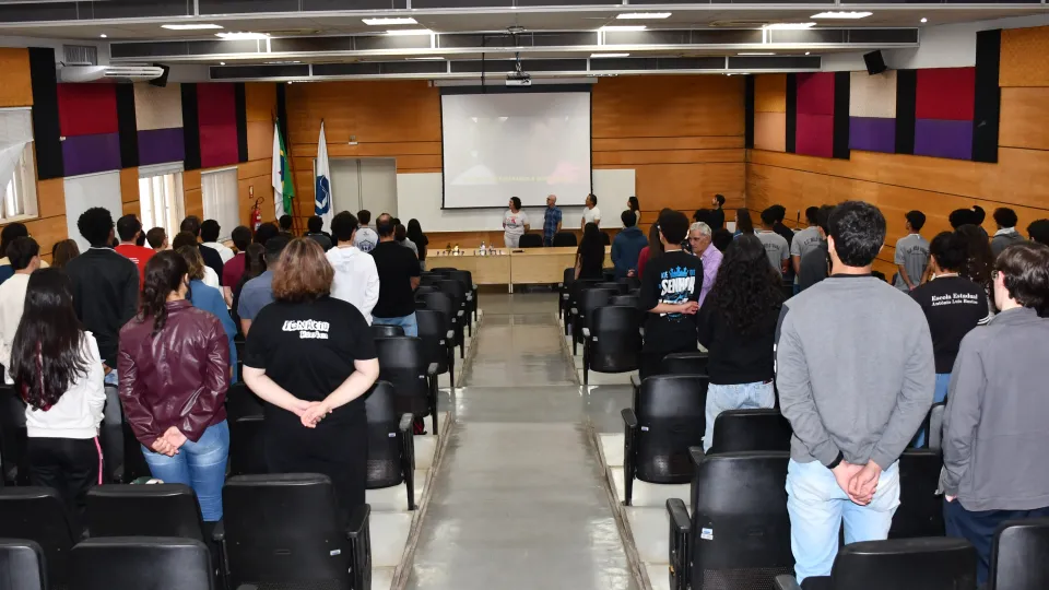 II Maratona de Física do Ensino Médio de Uberlândia. (Foto: Milton Santos)
