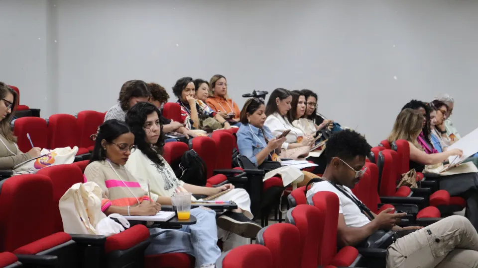 Abertura do IV Simpósio sobre Feminicídios: Memórias, Pactos e Ações contra o Feminicídio (Foto: Laís Espósito) 
