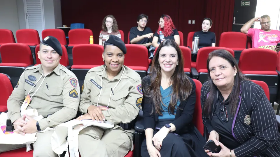 Abertura do IV Simpósio sobre Feminicídios: Memórias, Pactos e Ações contra o Feminicídio (Foto: Laís Espósito) 