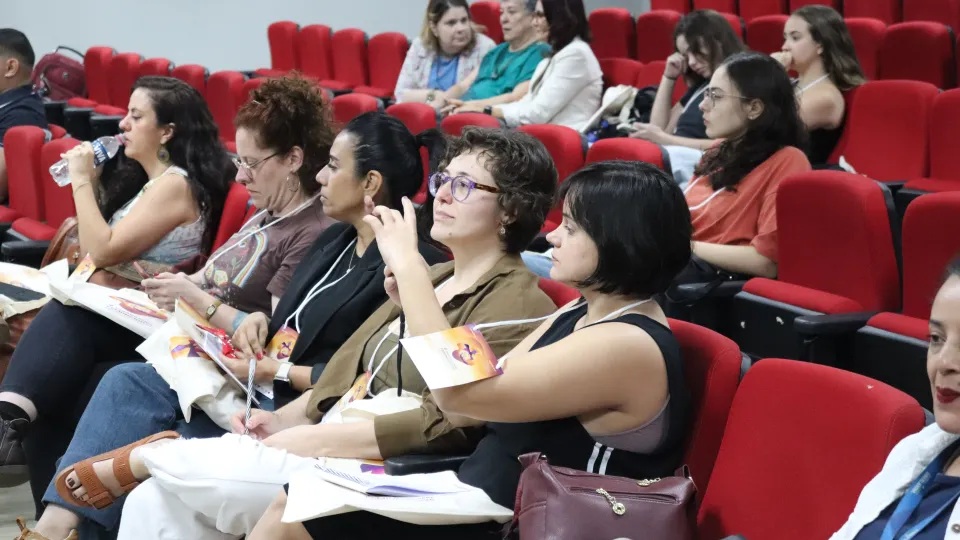 Abertura do IV Simpósio sobre Feminicídios: Memórias, Pactos e Ações contra o Feminicídio (Foto: Laís Espósito) 