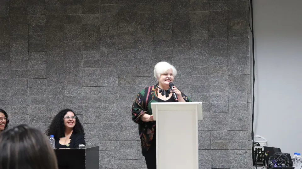 Abertura do IV Simpósio sobre Feminicídios: Memórias, Pactos e Ações contra o Feminicídio (Foto: Laís Espósito) 