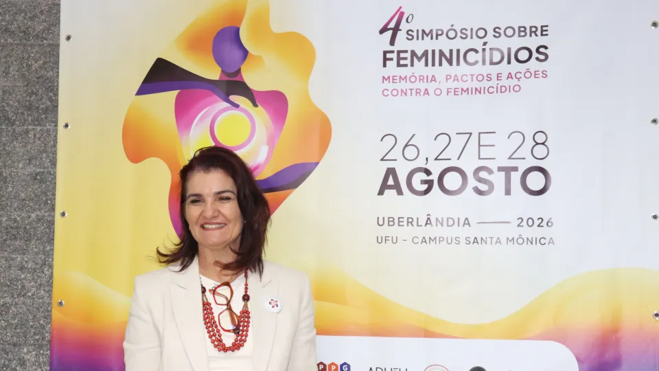 Abertura do IV Simpósio sobre Feminicídios: Memórias, Pactos e Ações contra o Feminicídio (Foto: Laís Espósito) 