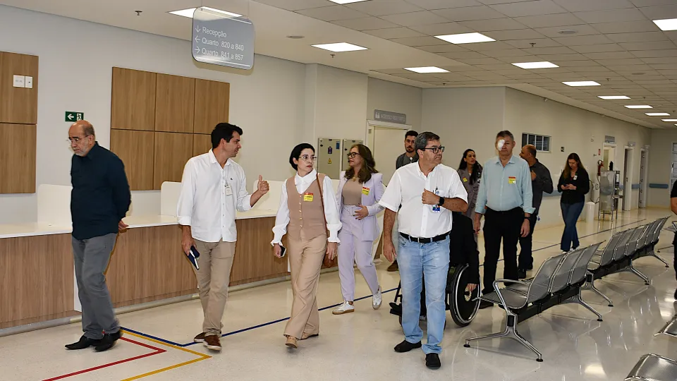 Visita de integrantes da UFCAT (Fotos: Milton Santos)