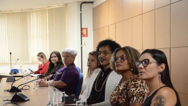 Homenagem ao Dia Internacional da Mulher (foto: Eduarda Koyama)