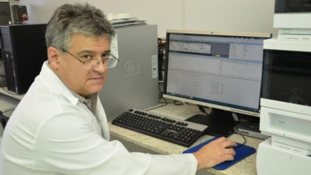 No diagnóstico do câncer de próstata, a técnica desenvolvida pela equipe de Goulart tem eficácia de 80%, contra 35% a 40% das convencionais (foto: Milton Santos)