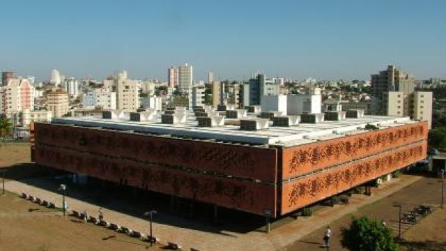 Biblioteca Campus Santa Mônica (Foto: Milton Santos)