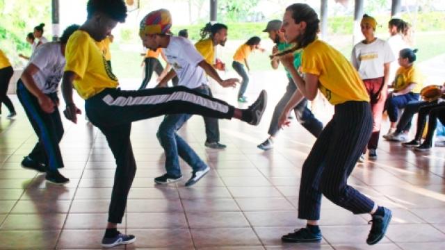 Sandy Prata destaca que cada grupo e região tem a sua didática e forma de pensar a capoeira. (Foto: Acervo pessoal)