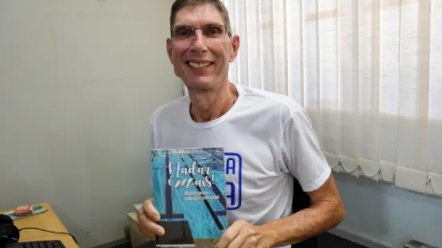 Livro foi o primeiro publicado por Macedo. (Foto: Milton Santos)