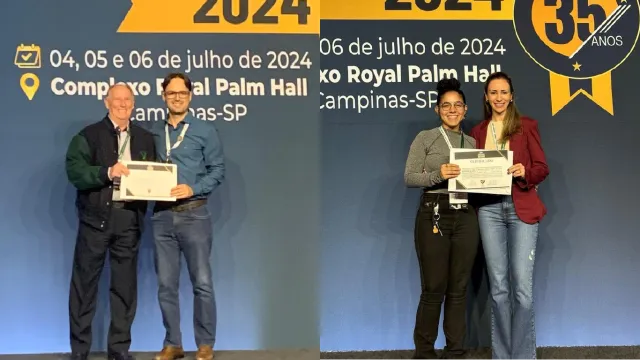 Duas fotos da premiação