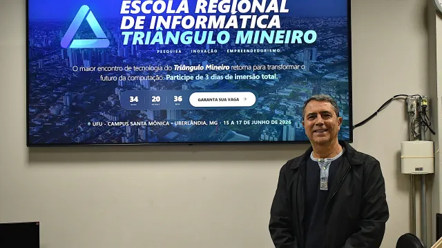 Alexandre Cardoso no laboratório 