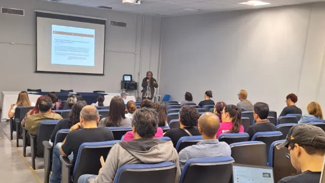 Foto da palestra do circuito antirracista no Campus Pontal