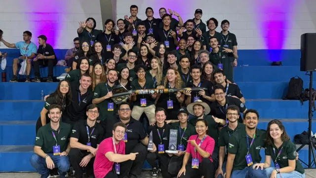 Alunos da UFU conquistam 1º lugar na maior competição de foguetes e satélites da América Latina