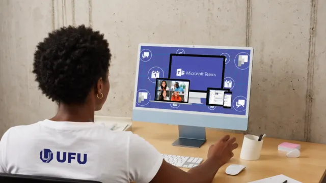 Servidora da UFU acessa página do Microsoft Teams