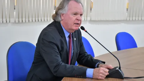 Reitor da UFU, Valder Steffen Junior