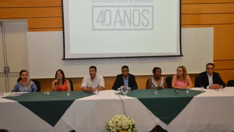 Encontro acontece no Campus Santa Mônica (Foto: Milton Santos) 