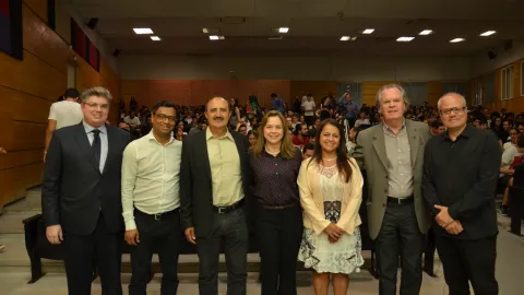 Evento aconteceu no Anfiteatro do Bloco 3Q (Foto: Milton Santos)