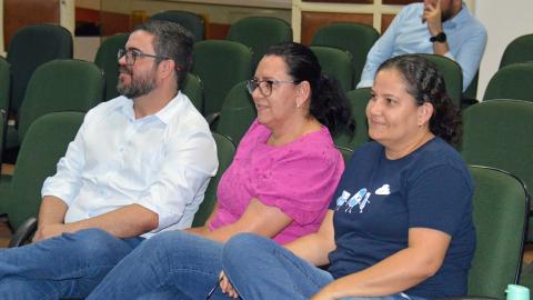 Servidores docentes e técnicos administrativos durante reunião do Condir em Patos de Minas