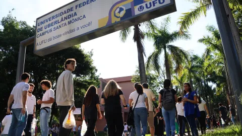 Processo seletivo tem 21.037 inscritos para os cursos de graduação (foto: Marco Cavalcanti)