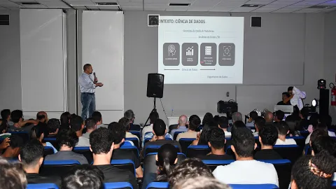 Aula Inaugural do curso Bacharelado em Inteligência artificial (Foto: Milton Santos)