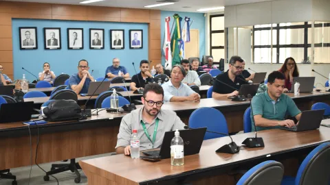 Reunião com os diretores das unidades acadêmicas (Milton Santos)