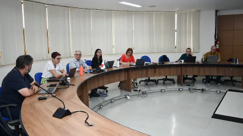 Reunião do Conselho de Graduação (Milton Santos)