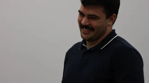 .