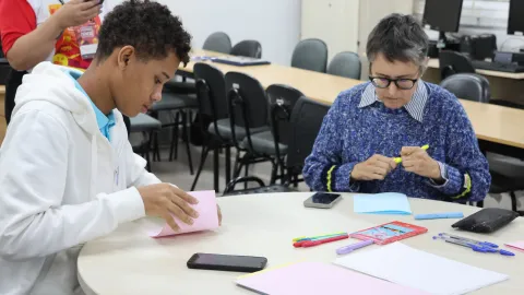 Atividade da oficina de comunicação visual