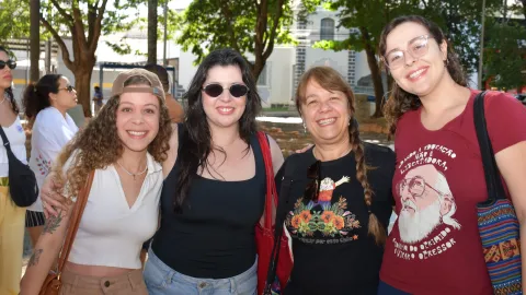 Aula pública promovida é pela UFU em Uberlândia (Foto: Milton Santos)