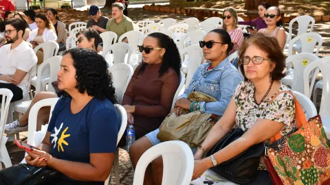 Aula pública promovida é pela UFU em Uberlândia (Foto: Milton Santos)