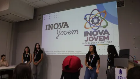 Apresentações dos trabalhos
